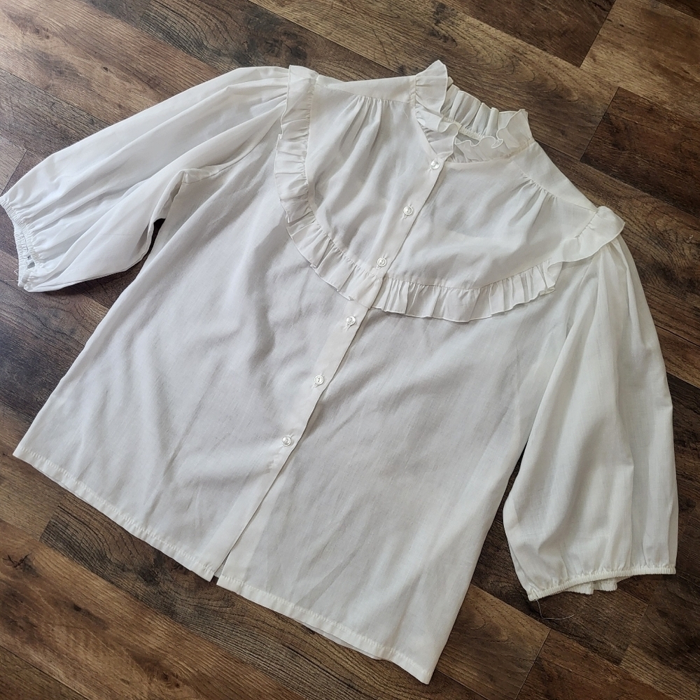 Carefree Fashions Vintage 70s White Ruffle Buttondown High Collar Western Top L